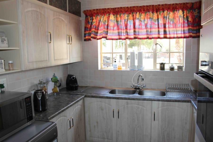 5 Bedroom Property for Sale in Oranjeville Free State